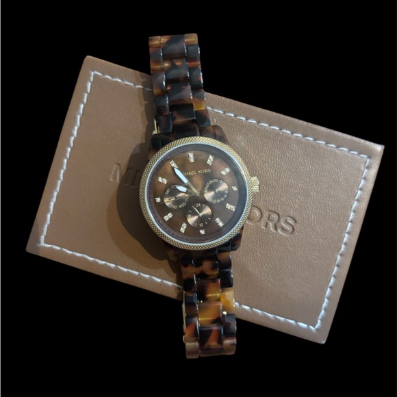 Michael Kors Gold and Tortoise Shell Watch - Picture 1 of 7